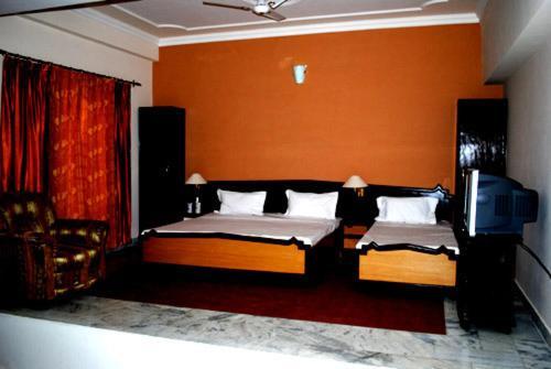 Imperial Heights Resort Dharamshala Ngoại thất bức ảnh